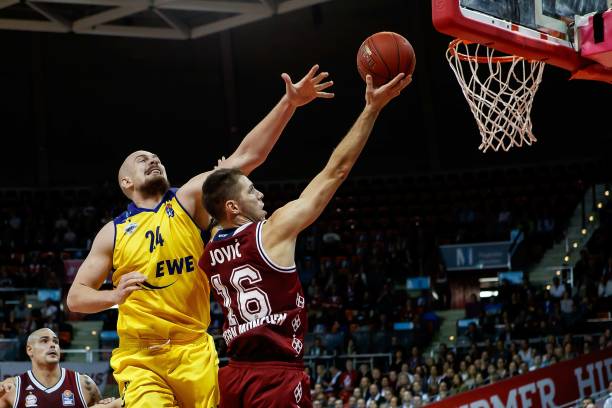 护制造错位 护制造错位